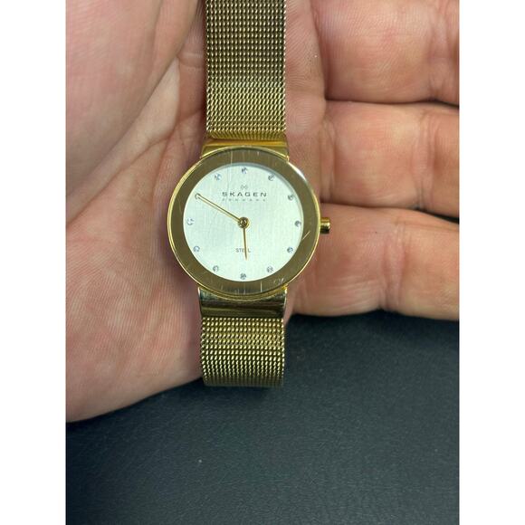 Skagen Denmark 358SGGD Gold Tone Mesh Band! New Battery! - Picture 2 of 8